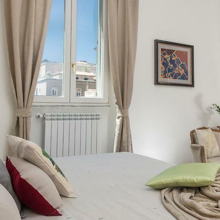 New! Spanish Step Design Apartment Rome Extérieur photo