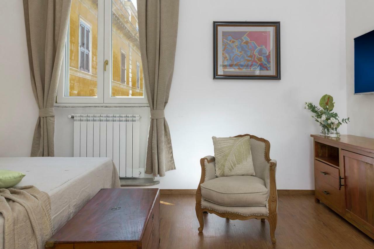 New! Spanish Step Design Apartment Rome Extérieur photo