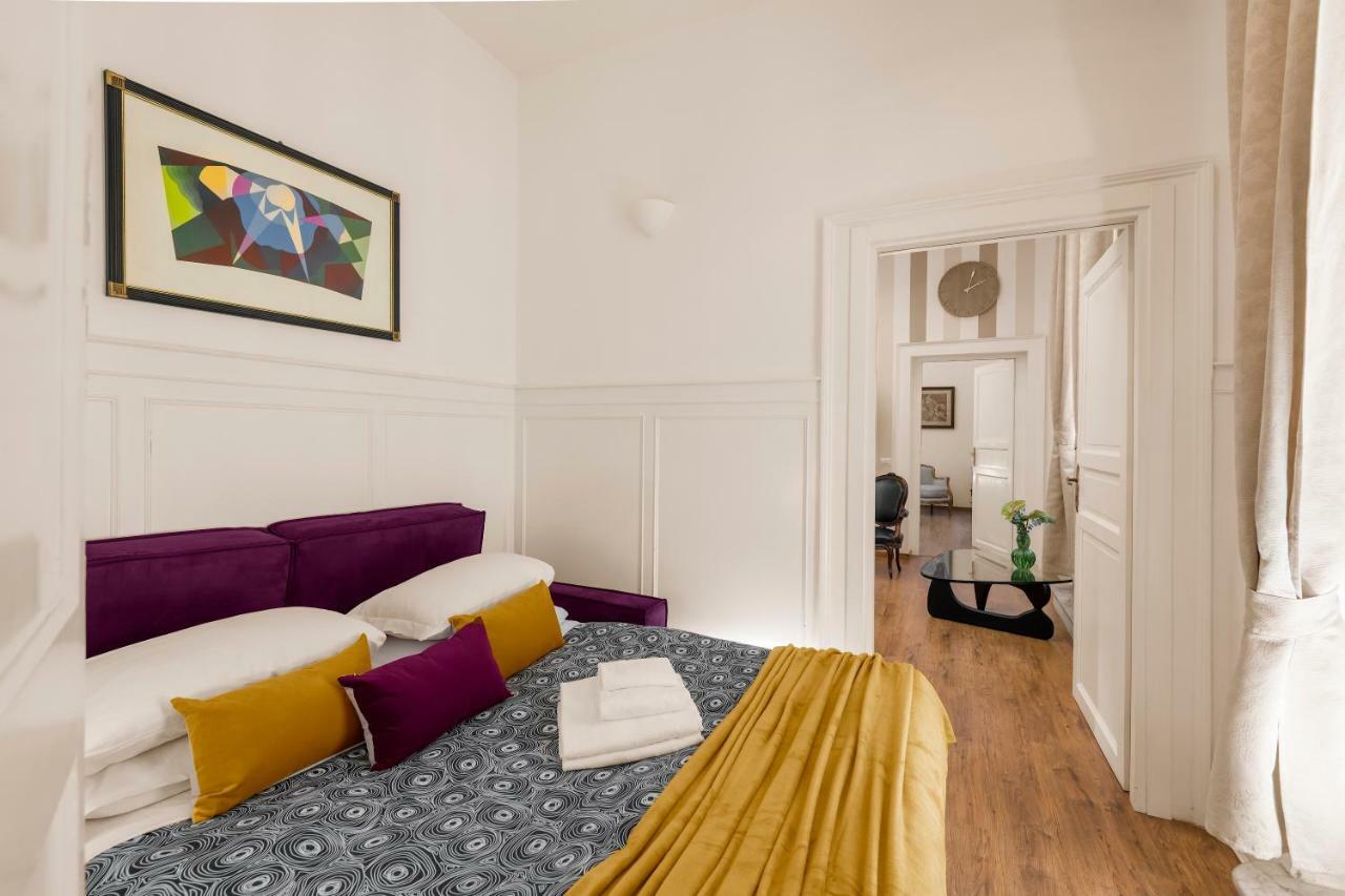 New! Spanish Step Design Apartment Rome Extérieur photo